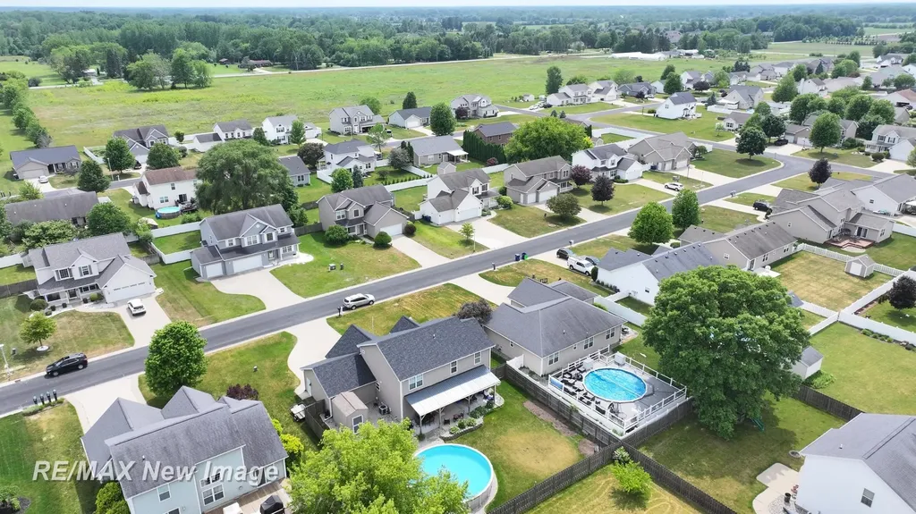 5630 Corydalis Drive Saginaw Charter Township MI 48603