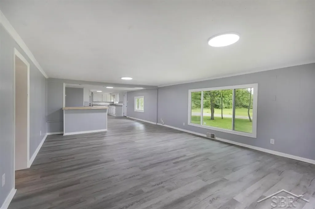 62 Five Mile Road Homer Township MI 48640