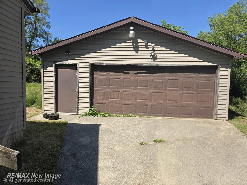 1422 Chatham Drive Saginaw City MI 48601