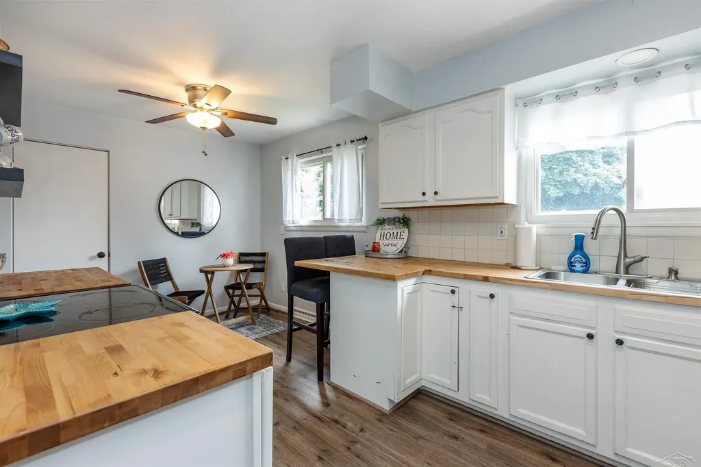 3405 Meyer Place Saginaw Charter Township MI 48603