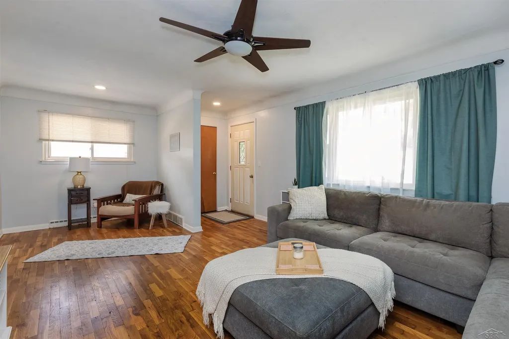 3405 Meyer Place Saginaw Charter Township MI 48603