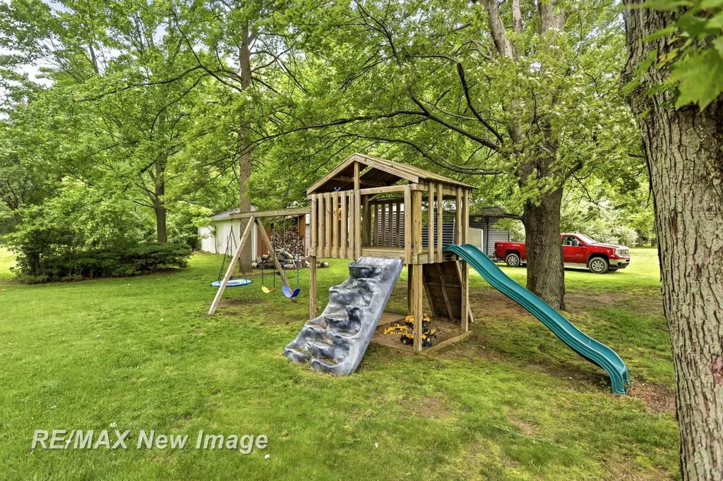8385 Canada Road Birch Run Township MI 48415