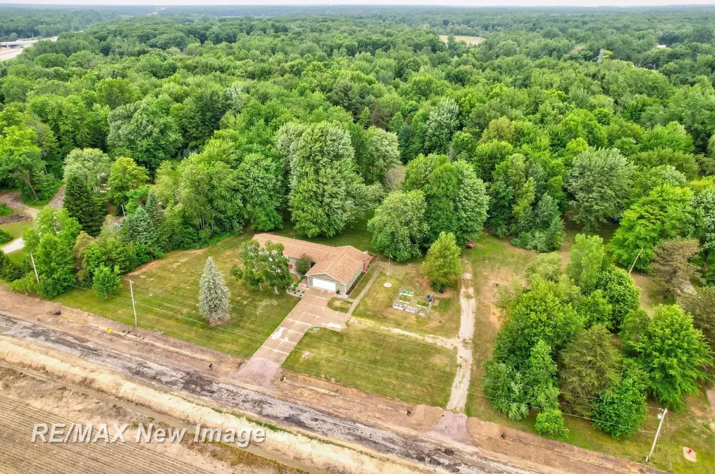 8385 Canada Road Birch Run Township MI 48415