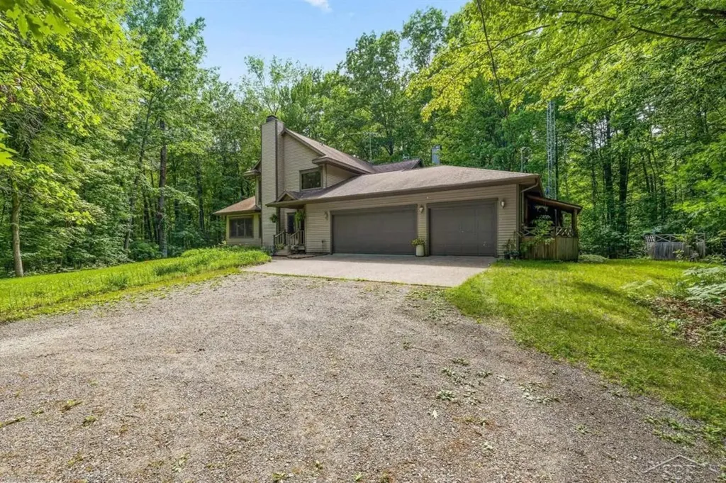4455 N Ehlers Road Larkin Charter Township MI 48642