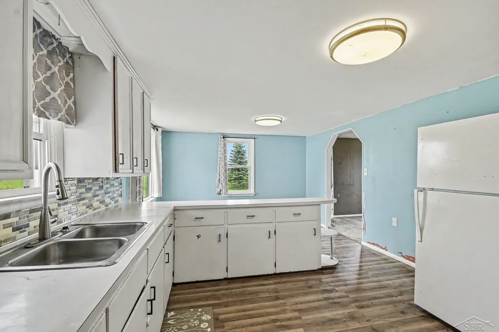 3110 S Merrill Road Lakefield Township MI 48637