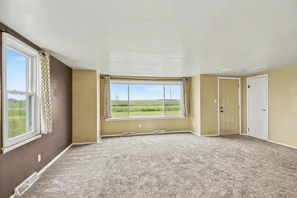 3110 S Merrill Road Lakefield Township MI 48637