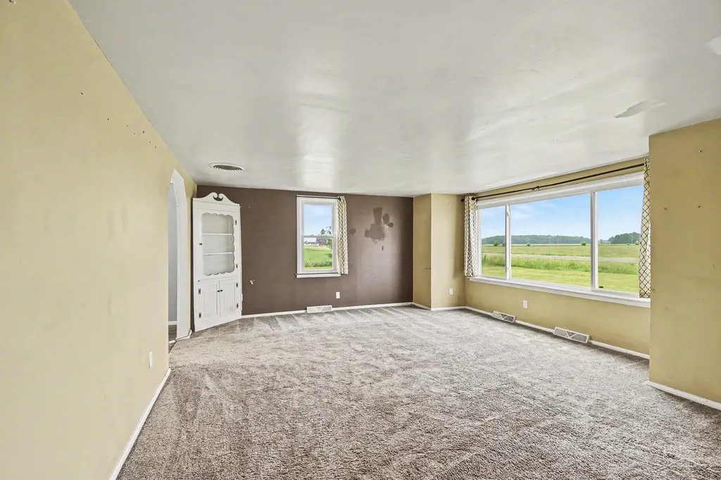 3110 S Merrill Road Lakefield Township MI 48637