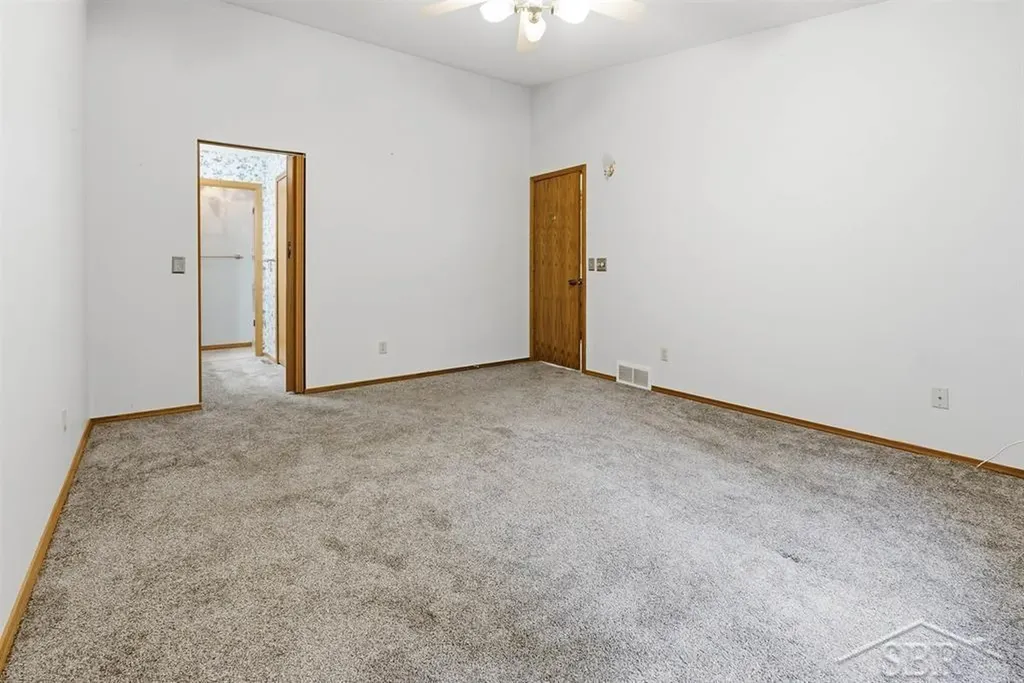 526 Morningside Drive Midland City MI 48640