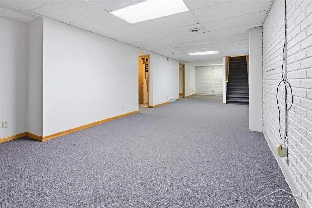526 Morningside Drive Midland City MI 48640