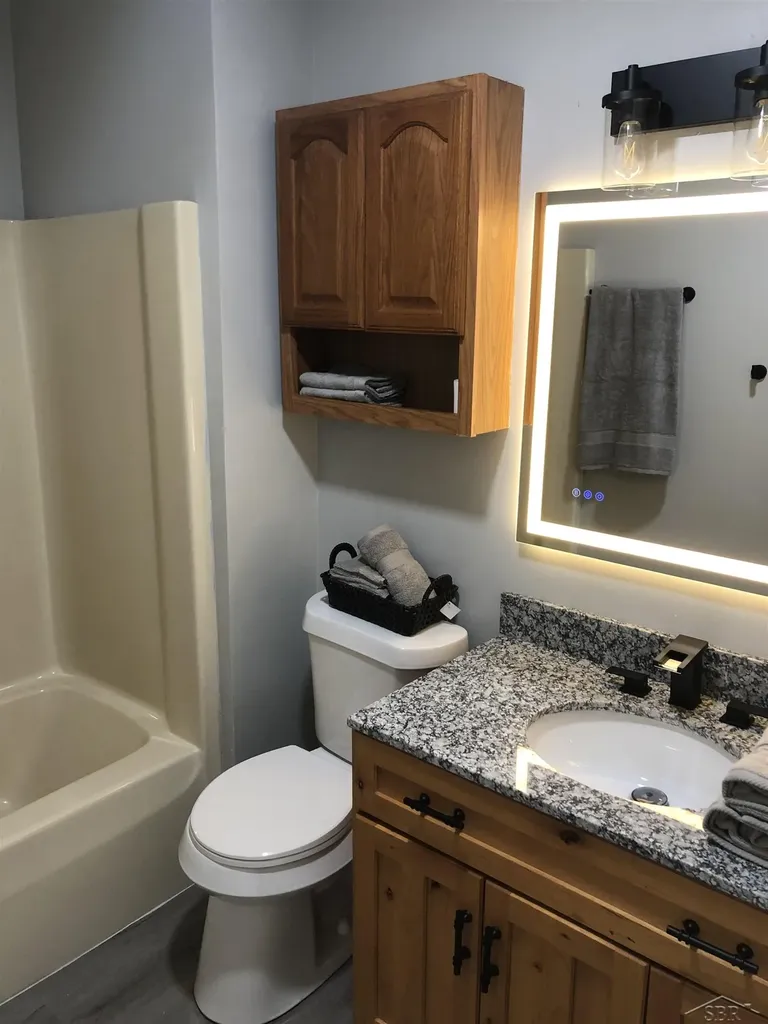 3328 Cobb Street Midland City MI 48642