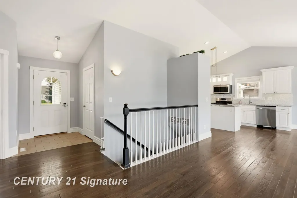 5570 Blackberry Road Saginaw Charter Township MI 48603