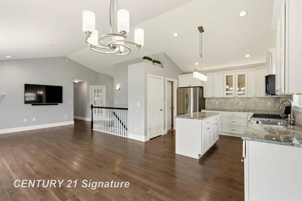 5570 Blackberry Road Saginaw Charter Township MI 48603