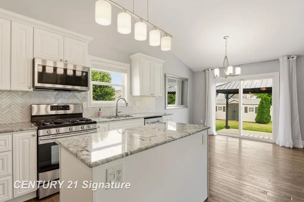 5570 Blackberry Road Saginaw Charter Township MI 48603
