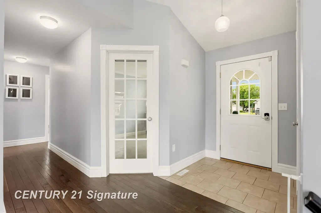 5570 Blackberry Road Saginaw Charter Township MI 48603