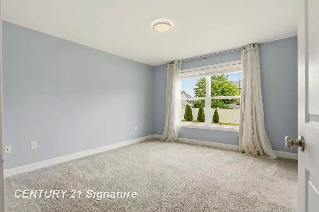 5570 Blackberry Road Saginaw Charter Township MI 48603