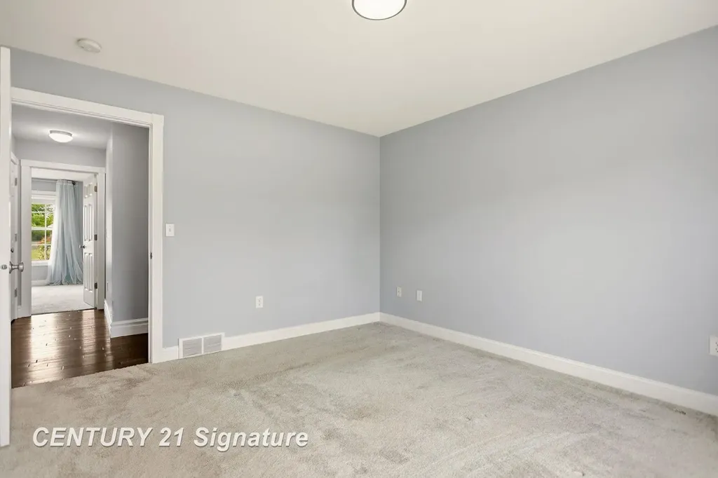 5570 Blackberry Road Saginaw Charter Township MI 48603