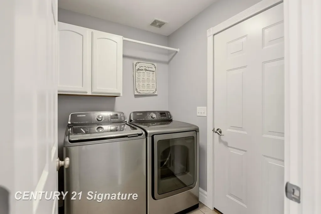 5570 Blackberry Road Saginaw Charter Township MI 48603