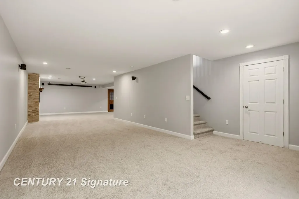5570 Blackberry Road Saginaw Charter Township MI 48603