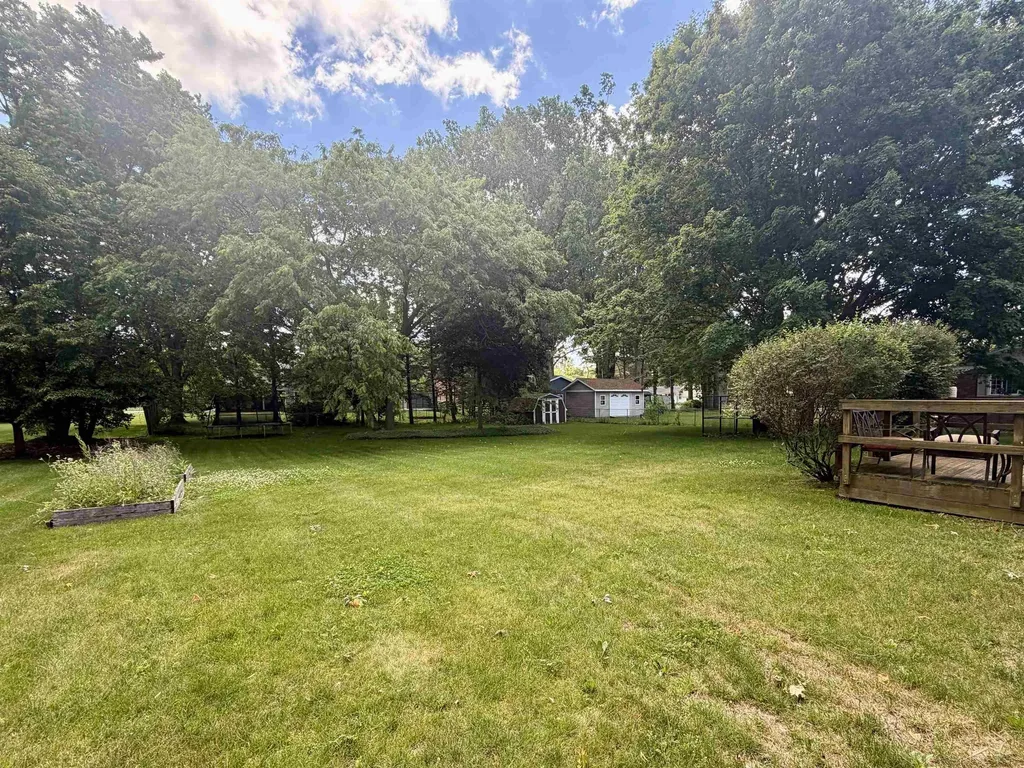 4132 Meadowbrook Drive Thomas Township MI 48623