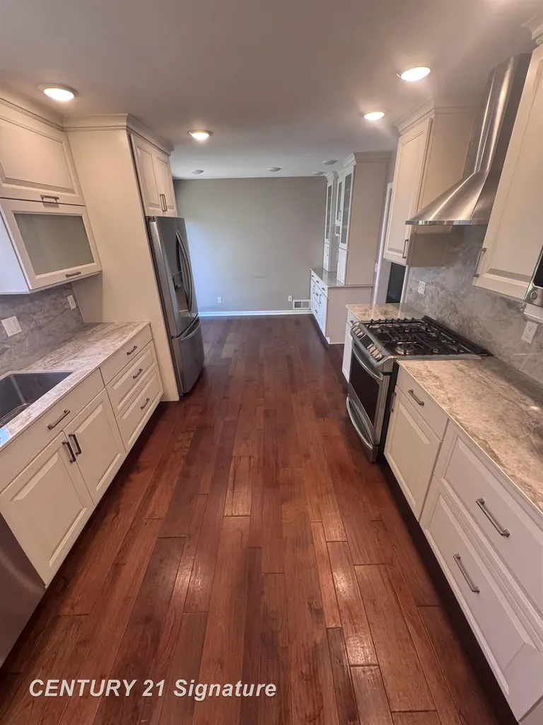 200 S Fifth Street Higgins Township MI 48653