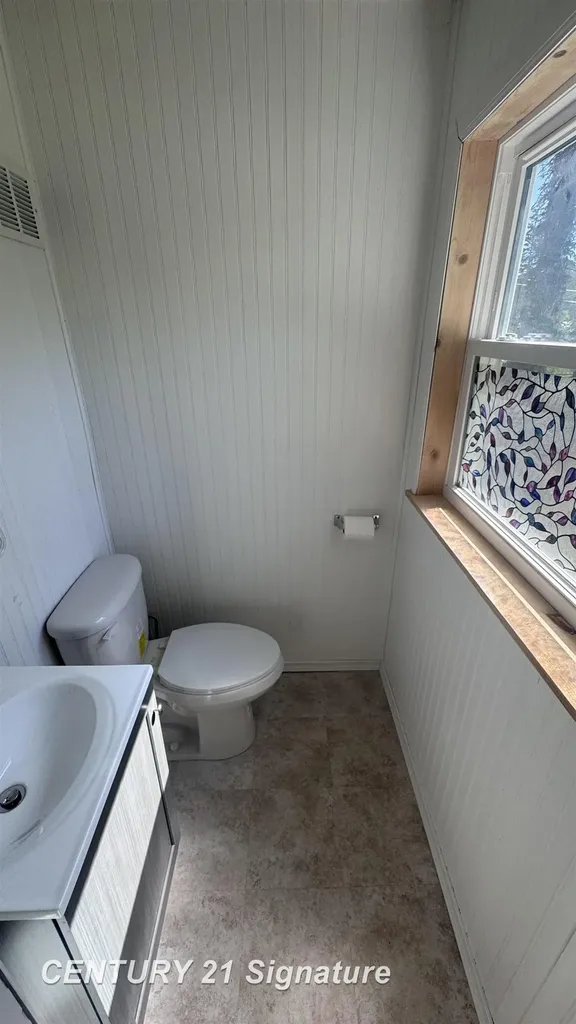 200 S Fifth Street Higgins Township MI 48653