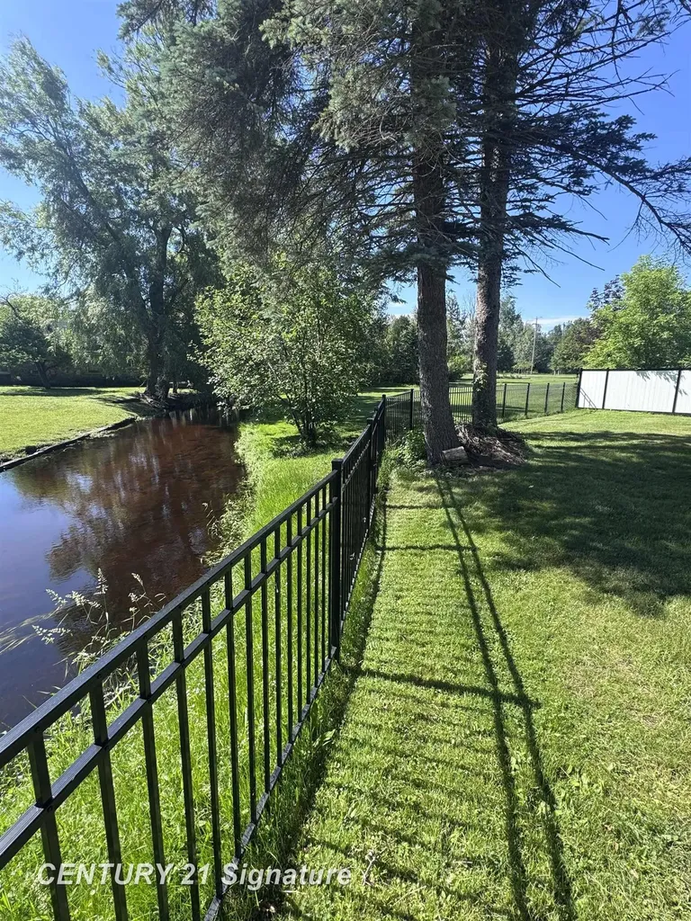 200 S Fifth Street Higgins Township MI 48653