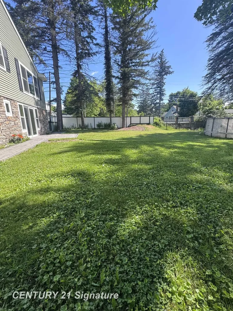 200 S Fifth Street Higgins Township MI 48653