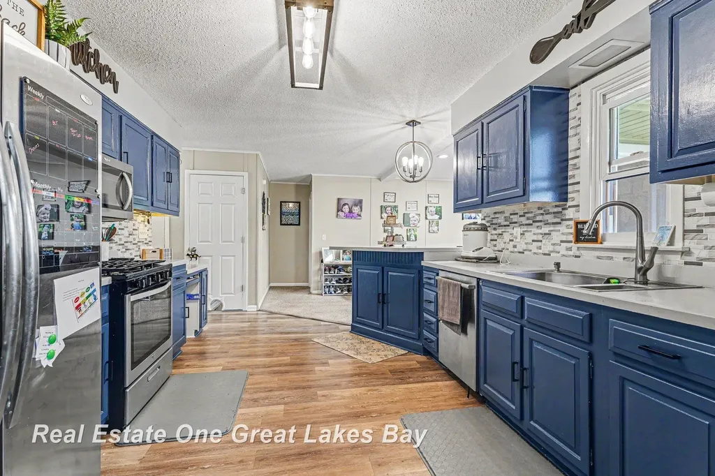 2931 Krueger Place Saginaw Charter Township MI 48603