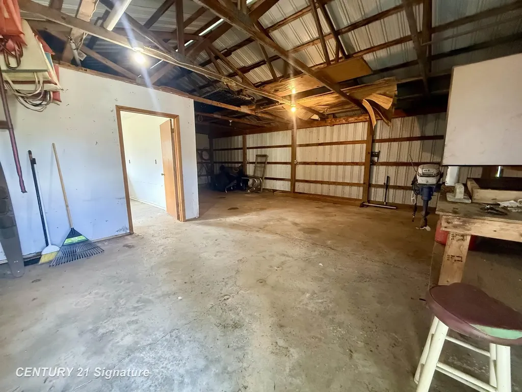 6641 Pierce Road Kochville Township MI 48623