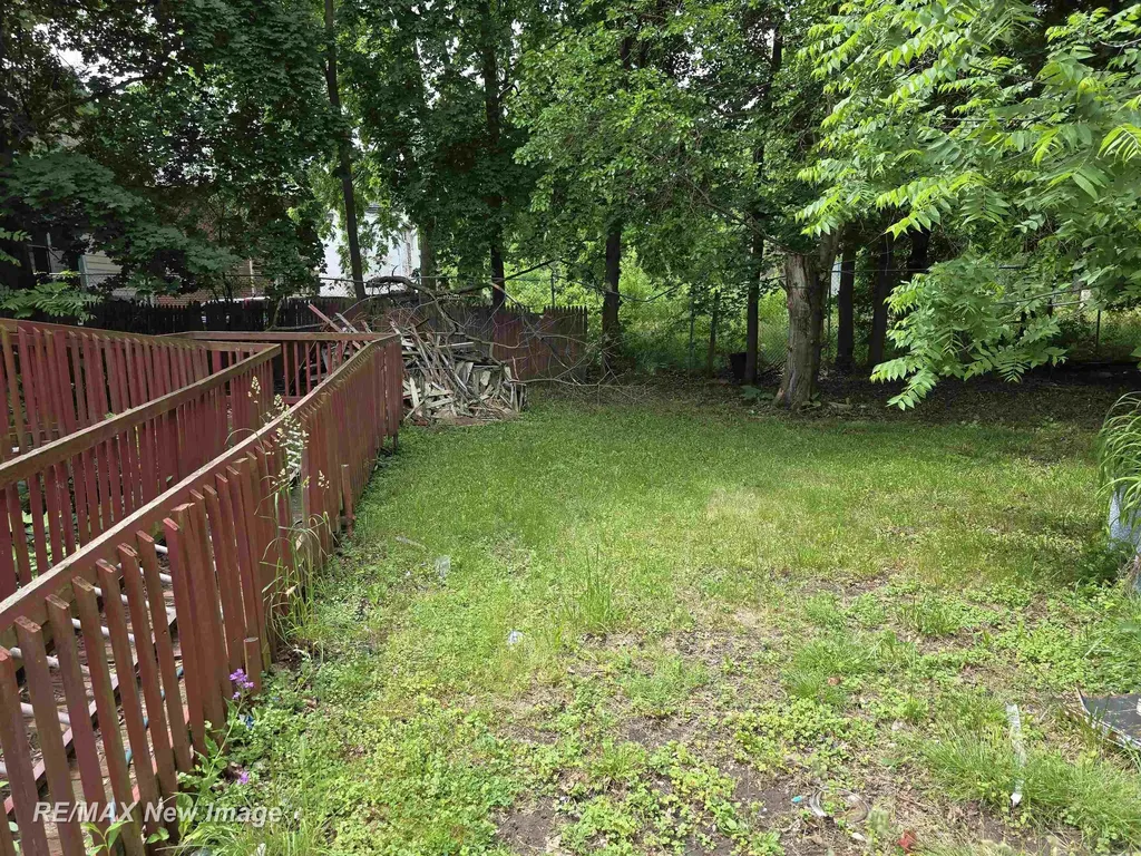 1331 S Jefferson Avenue Saginaw City MI 48601