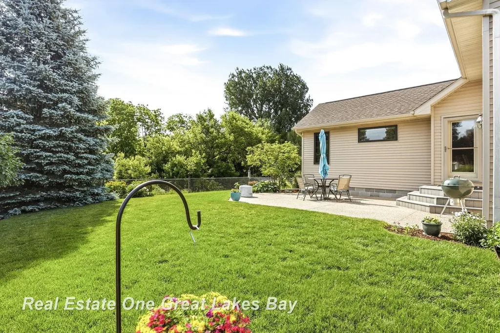 5375 Jillian Drive Monitor Charter Township MI 48706