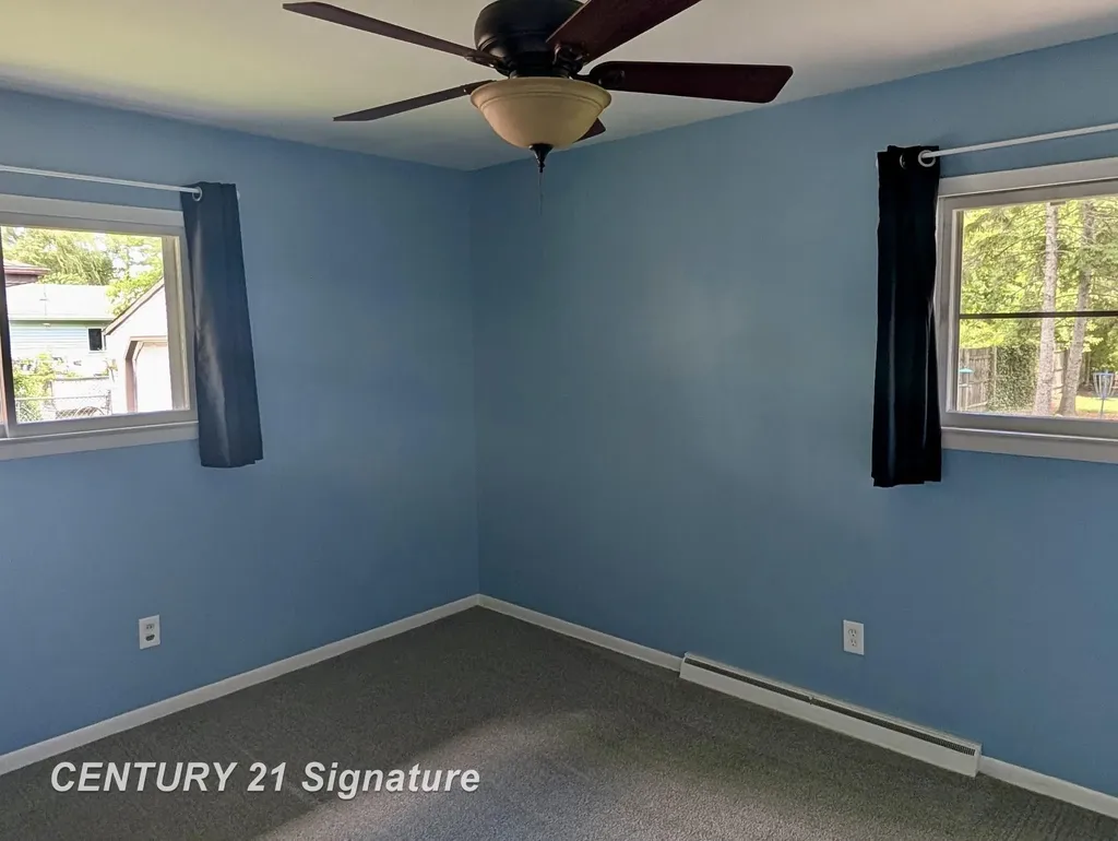 771 S Frost Drive Saginaw Charter Township MI 48638