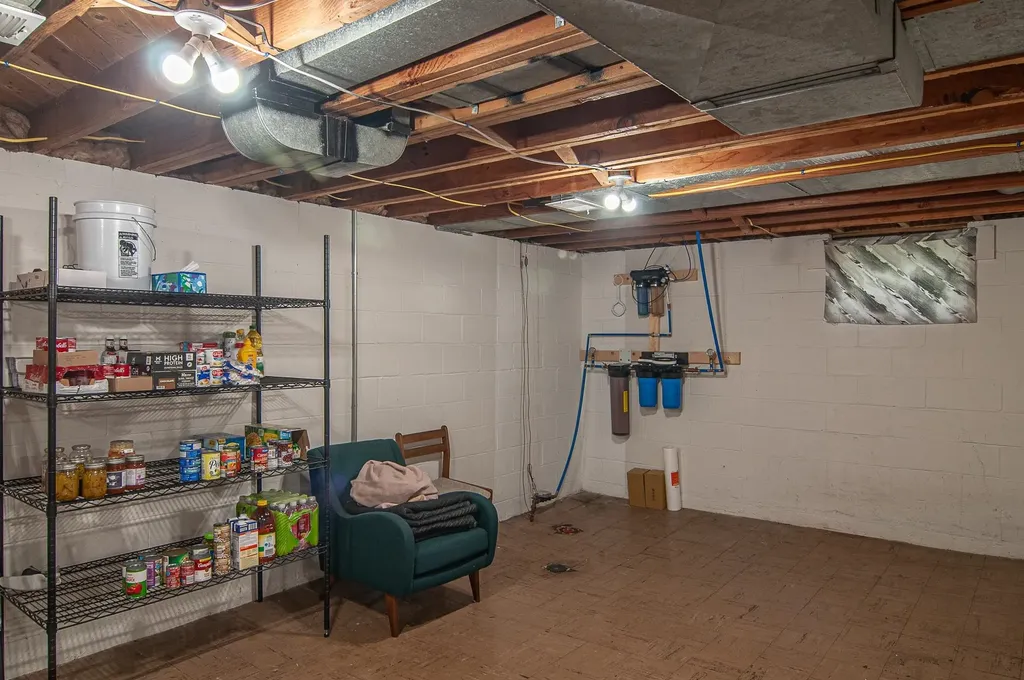 1621 Blackberry Lane Flint City MI 48507
