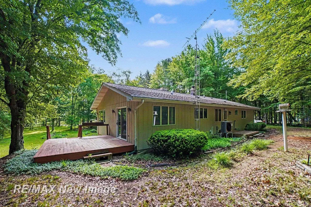 4093 Pruess Road Richland Township MI 48623