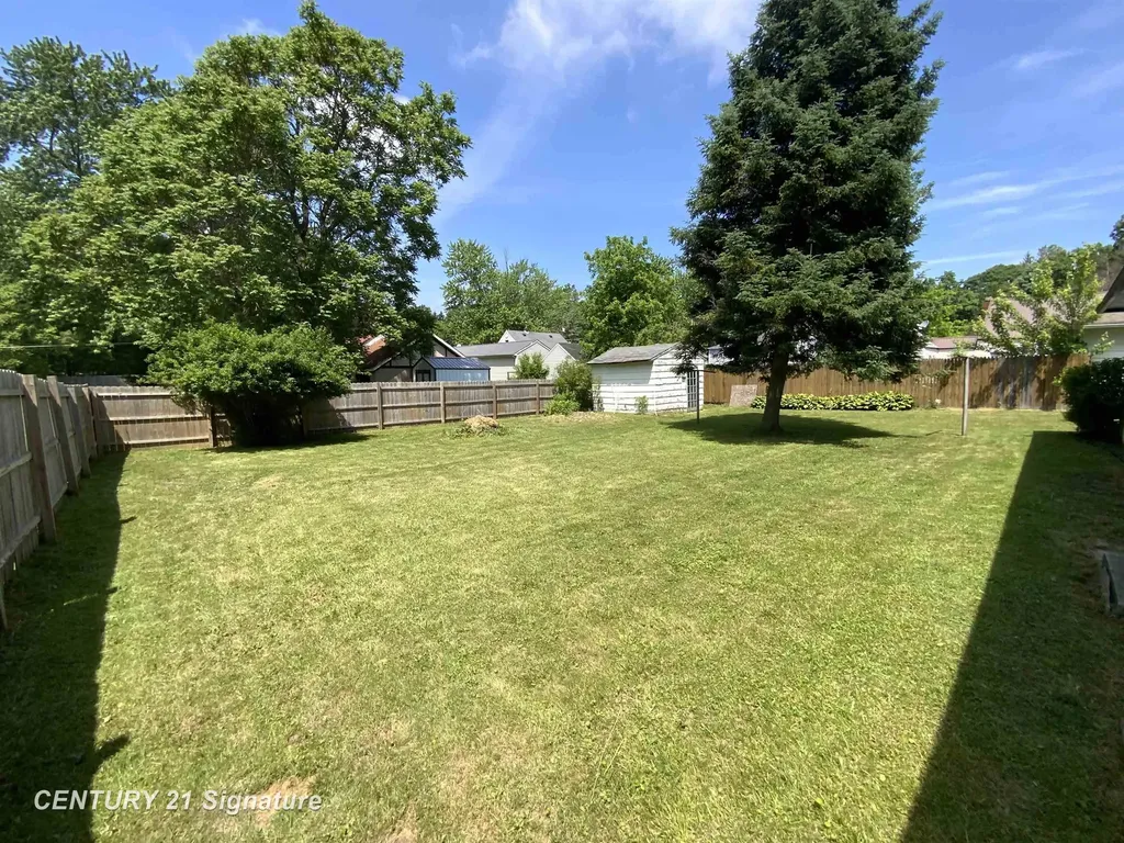 4136 Hackberry Road Bridgeport Charter Township MI 48722