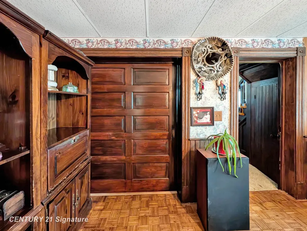 970 Cass Avenue Road Portsmouth Charter Township MI 48708