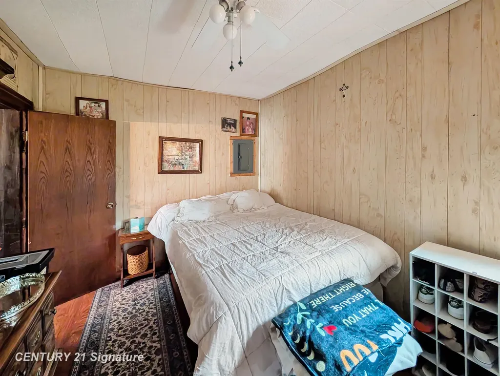 970 Cass Avenue Road Portsmouth Charter Township MI 48708