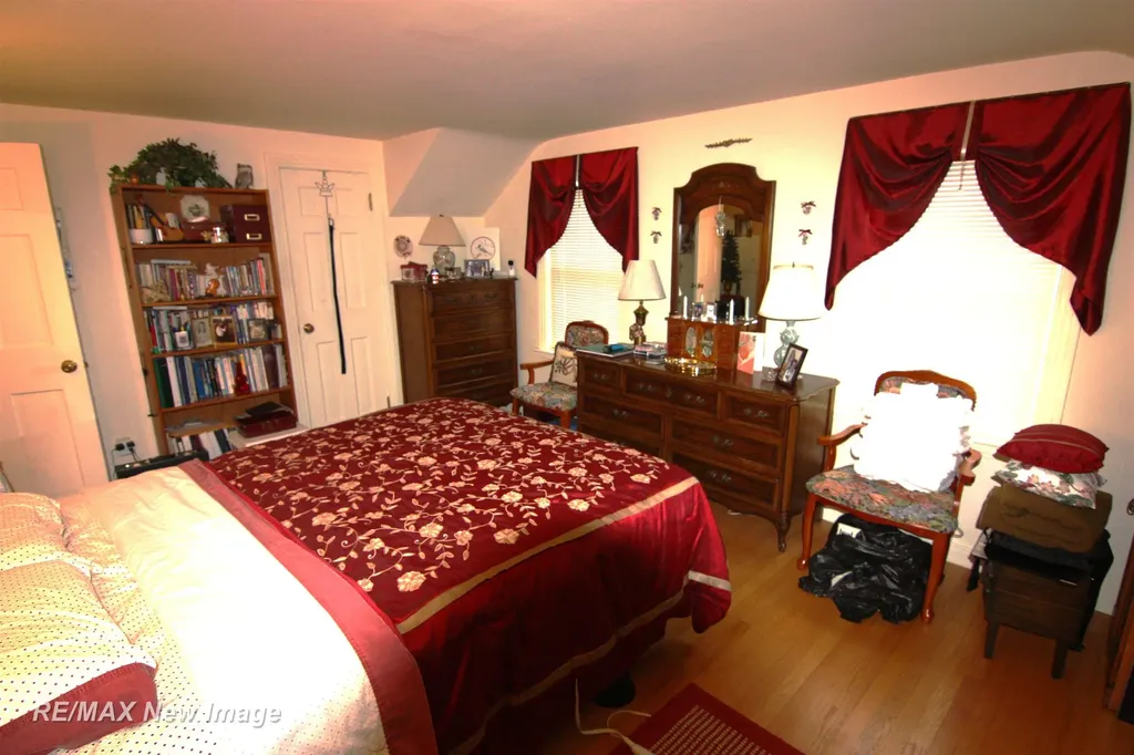 2217 Mershon Street Saginaw City MI 48602