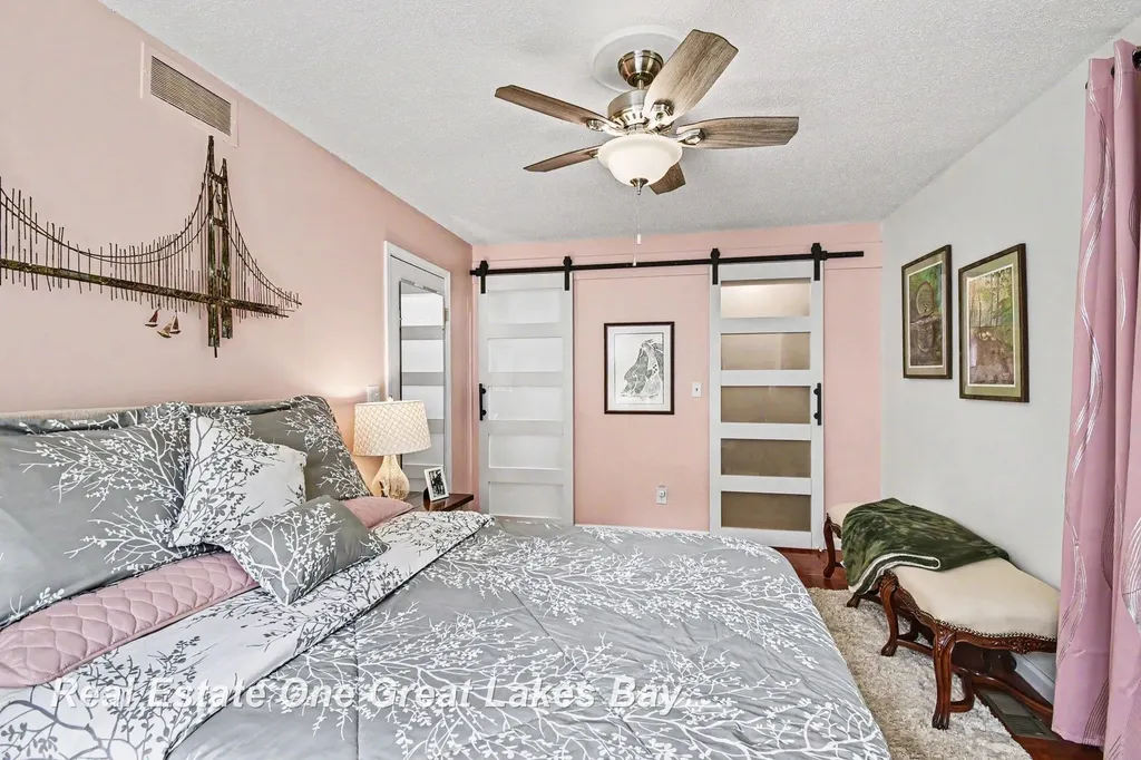 2338 Bay Woods Court Frankenlust Township MI 48706