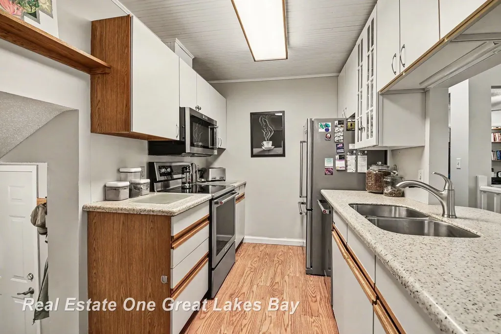 2338 Bay Woods Court Frankenlust Township MI 48706