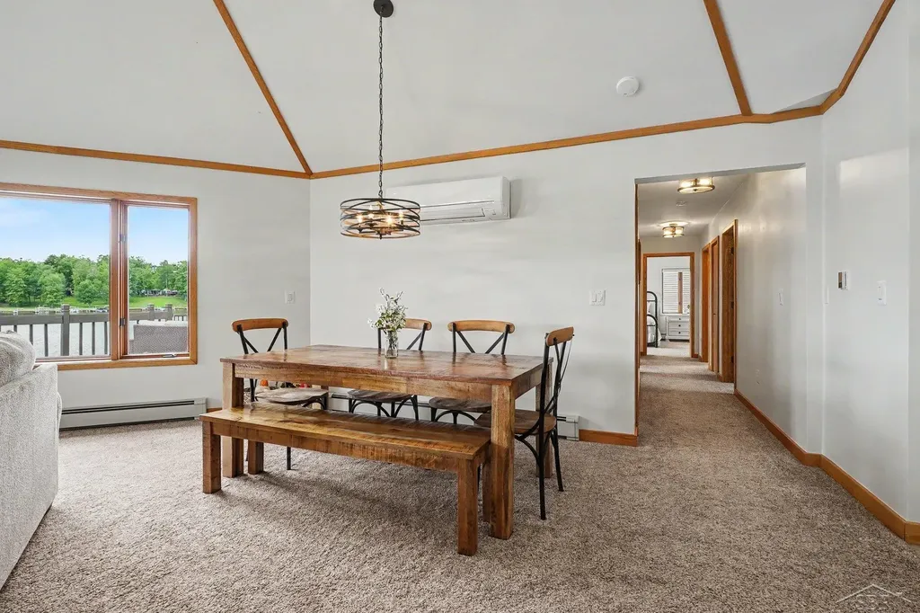 4991 N Pointe Drive Edenville Township MI 48657