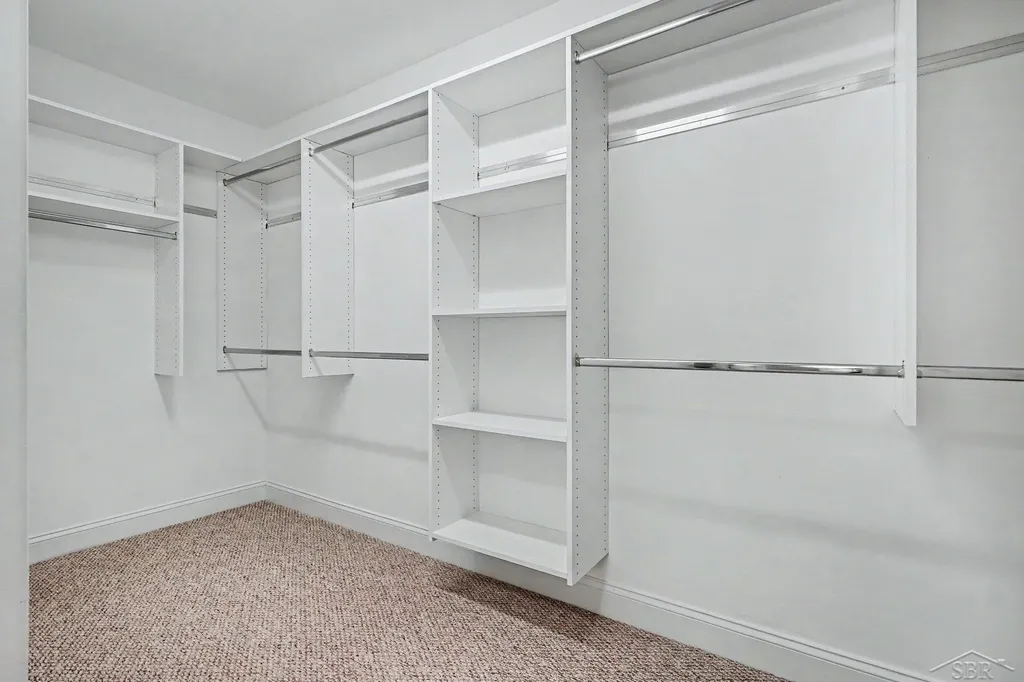 102 Tuscany Circle Saginaw Charter Township MI 48603