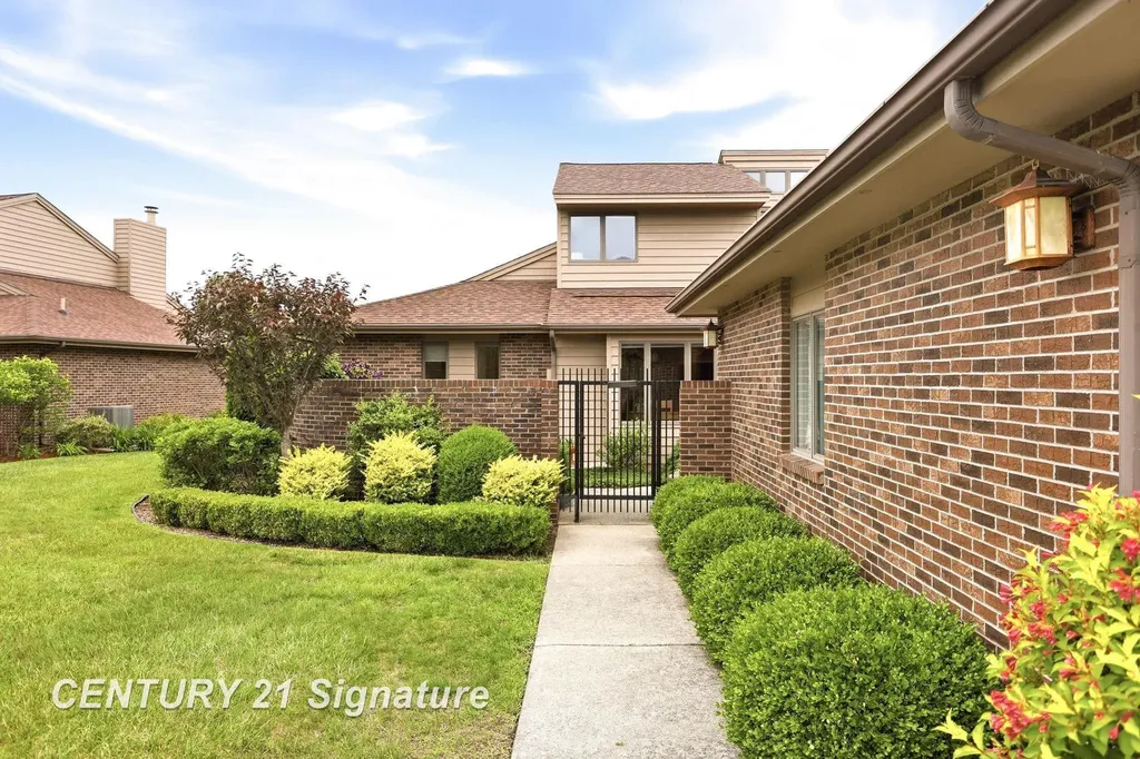 2715 Inverness Drive Frankenlust Township MI 48706