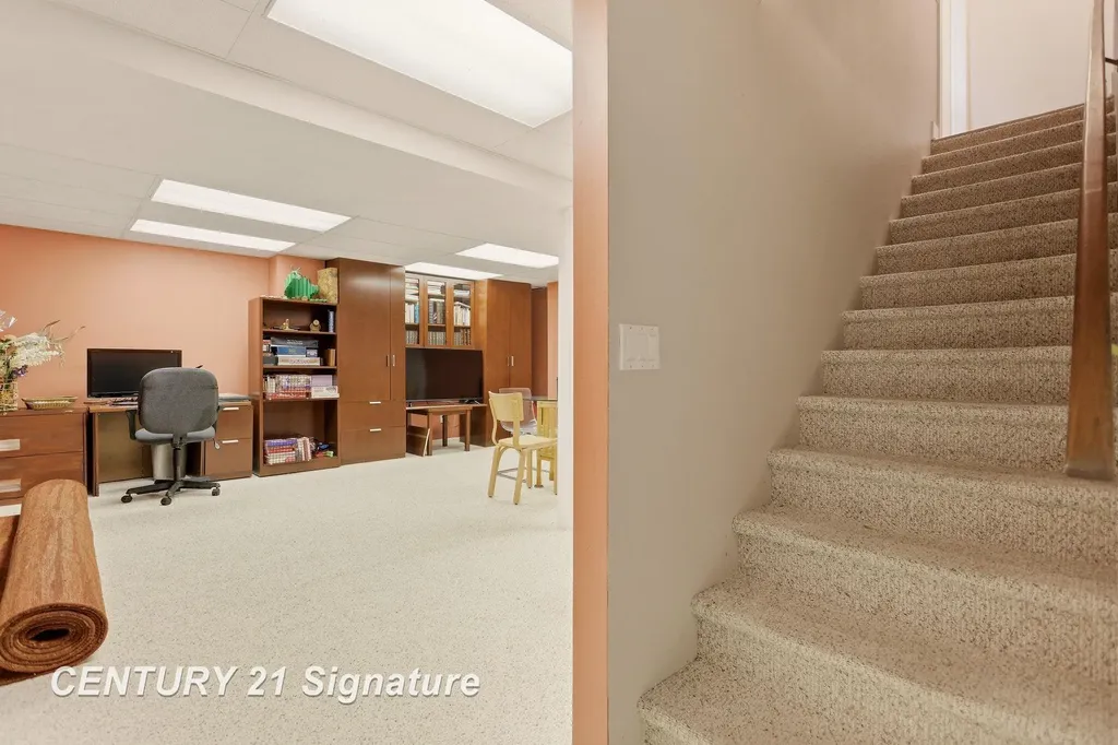 2715 Inverness Drive Frankenlust Township MI 48706
