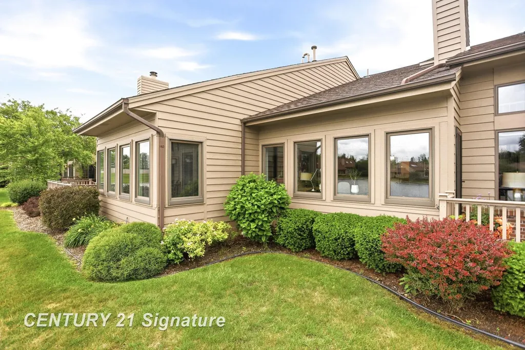 2715 Inverness Drive Frankenlust Township MI 48706