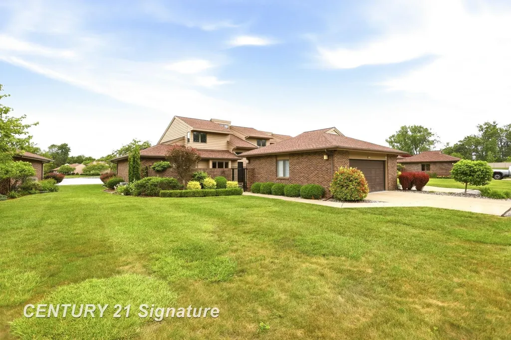 2715 Inverness Drive Frankenlust Township MI 48706