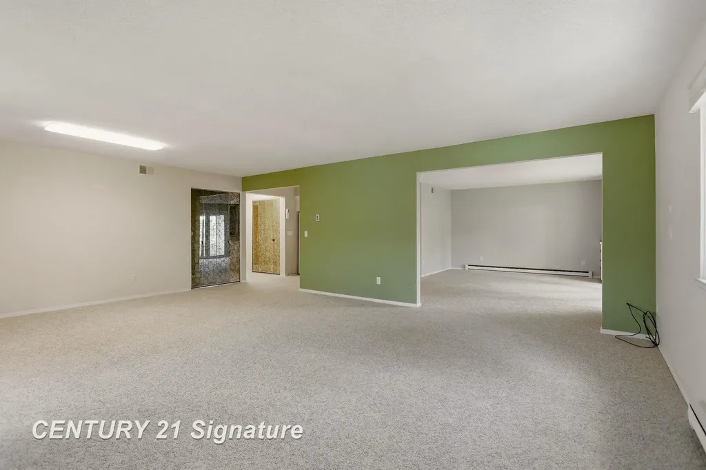 719 Kennely Road Saginaw Charter Township MI 48609