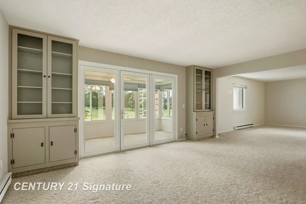 719 Kennely Road Saginaw Charter Township MI 48609