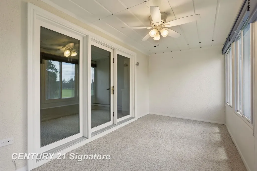 719 Kennely Road Saginaw Charter Township MI 48609