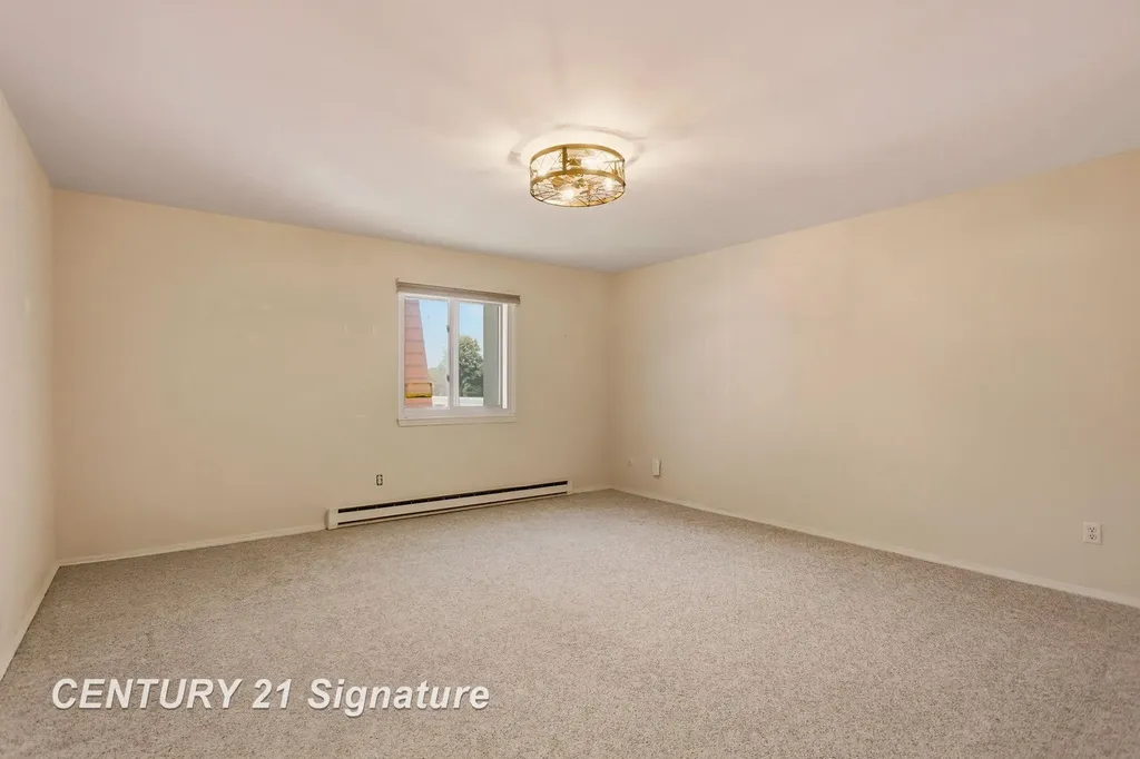 719 Kennely Road Saginaw Charter Township MI 48609